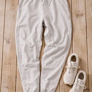 Vince Women’s Gray Jogger Pants